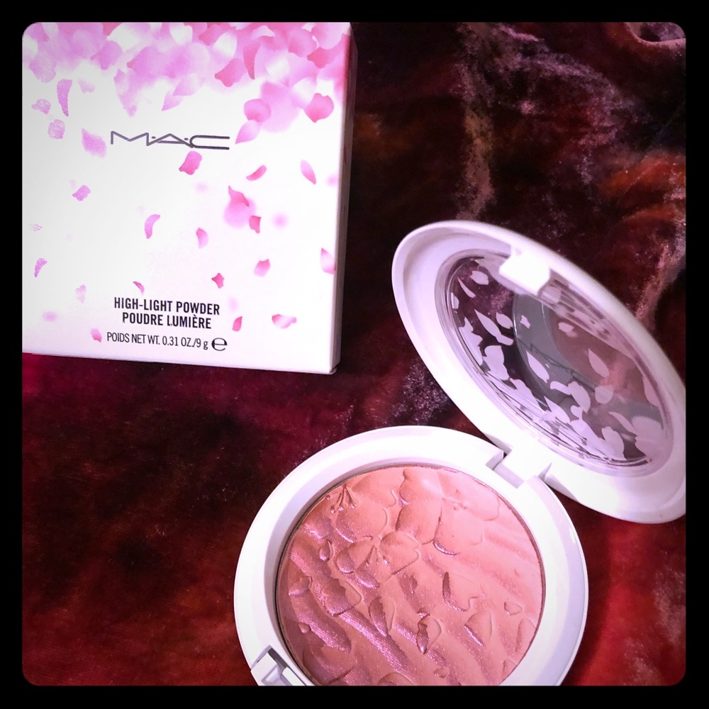MAC High-Light Powder Fleur Real NEW